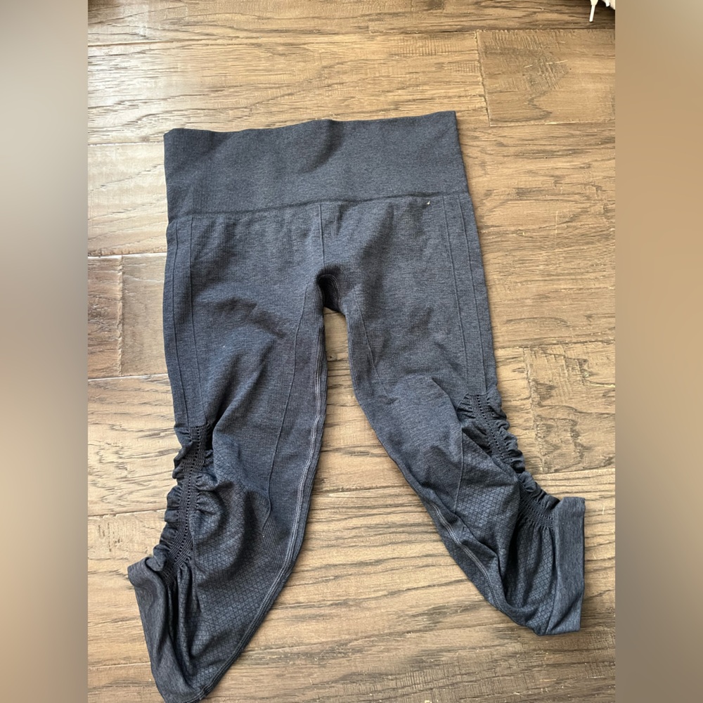 Lululemon Cropped Leggings